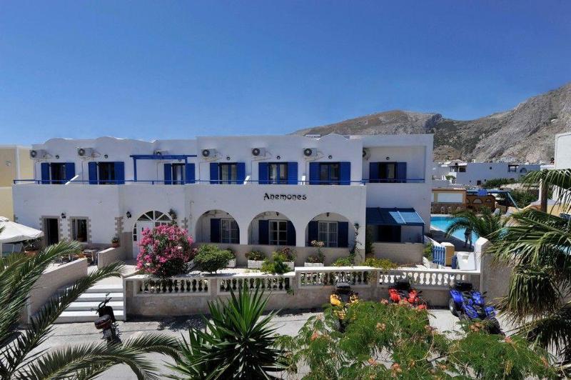 Ino Hotel Камари Экстерьер фото