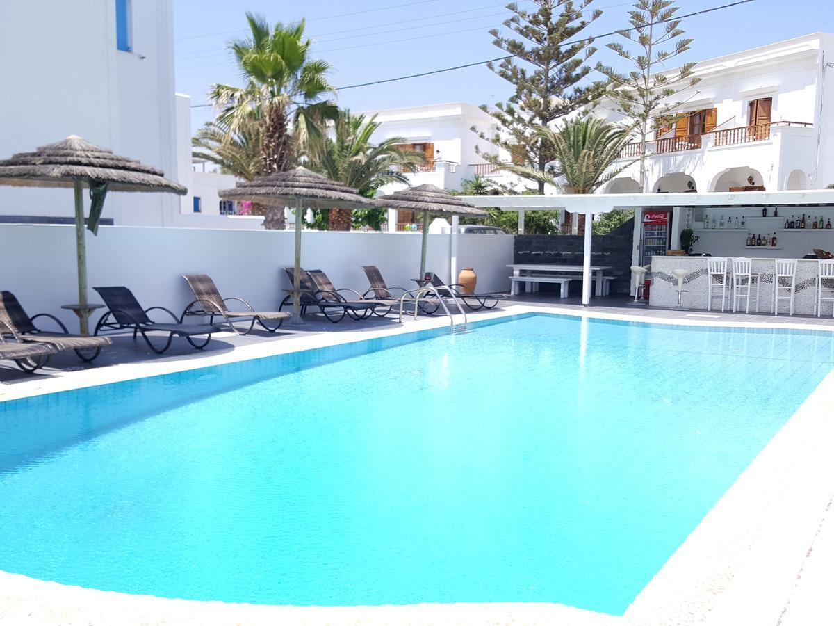 Ino Hotel Камари Экстерьер фото