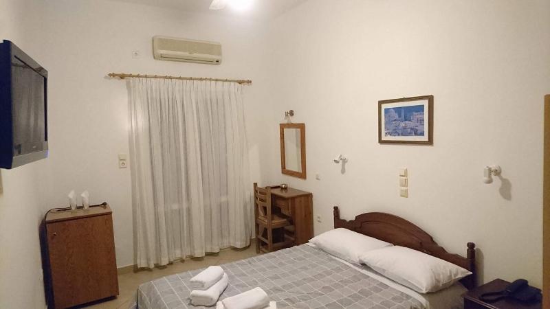 Ino Hotel Камари Экстерьер фото