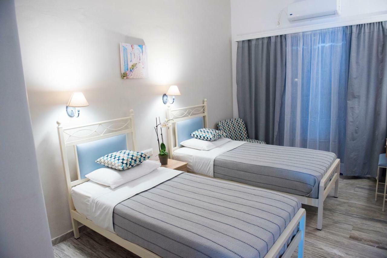 Ino Hotel Камари Экстерьер фото