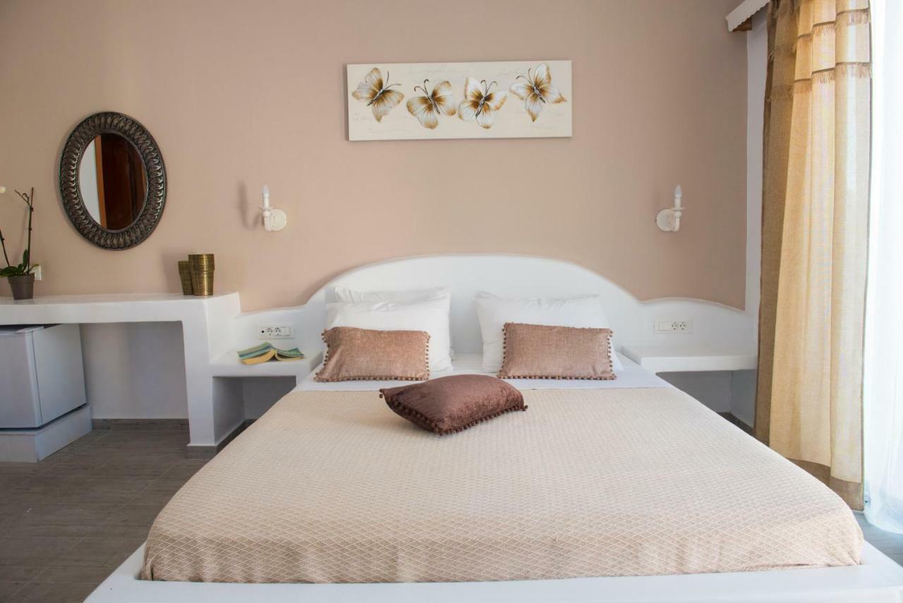 Ino Hotel Камари Экстерьер фото