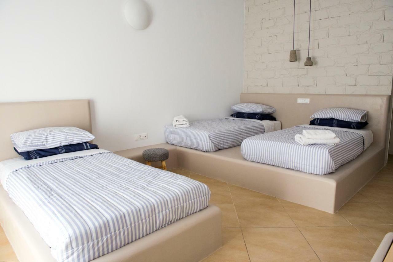 Ino Hotel Камари Экстерьер фото