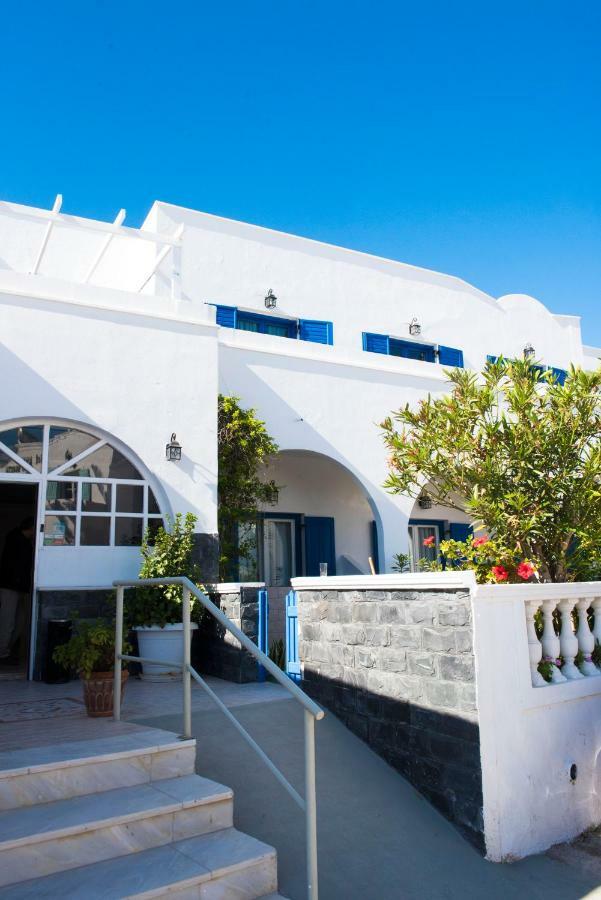 Ino Hotel Камари Экстерьер фото
